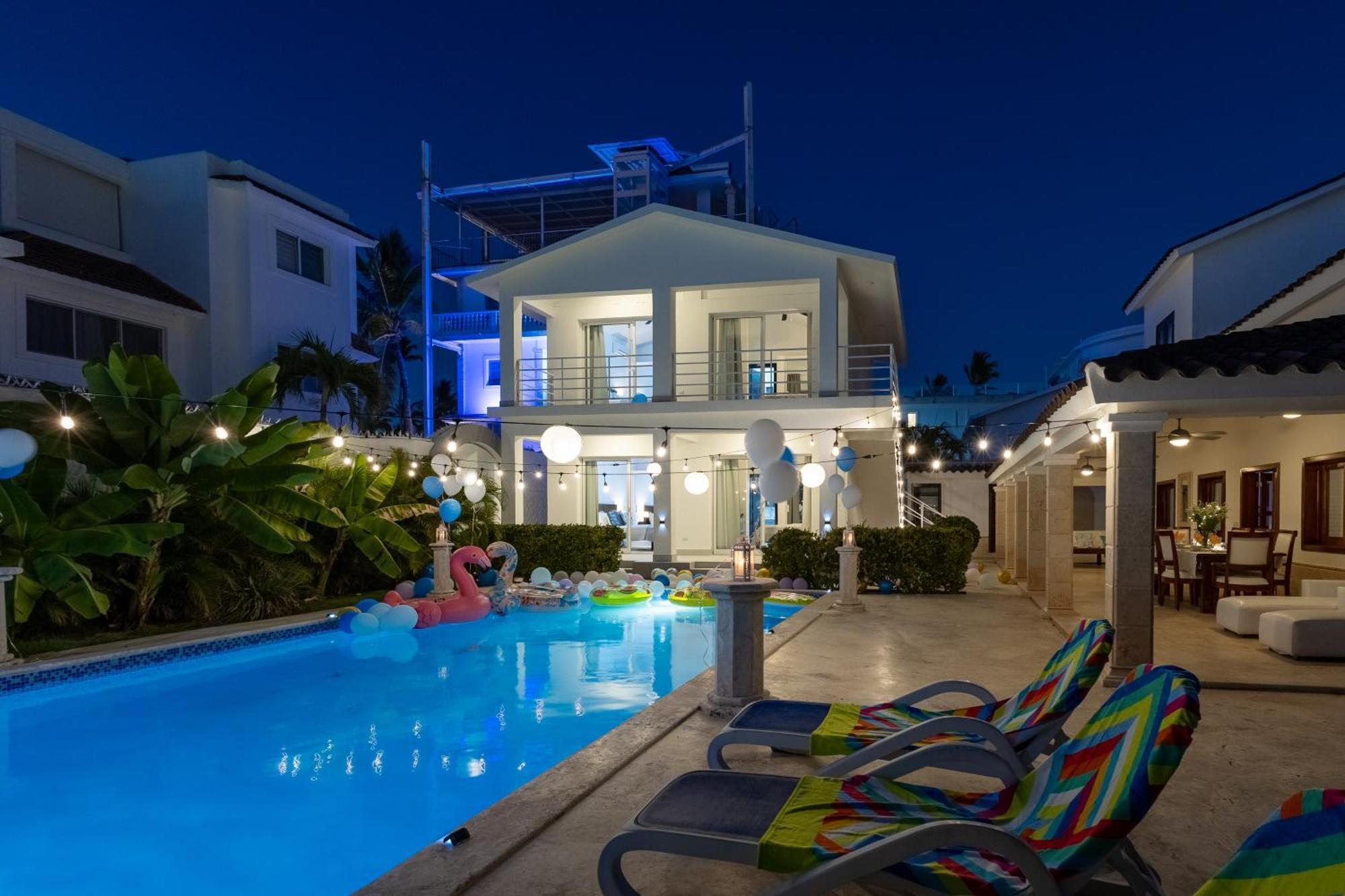 Huge 7-Bedroom Beach Villa With Private Pool - Los Corales Villas 蓬塔卡纳 外观 照片