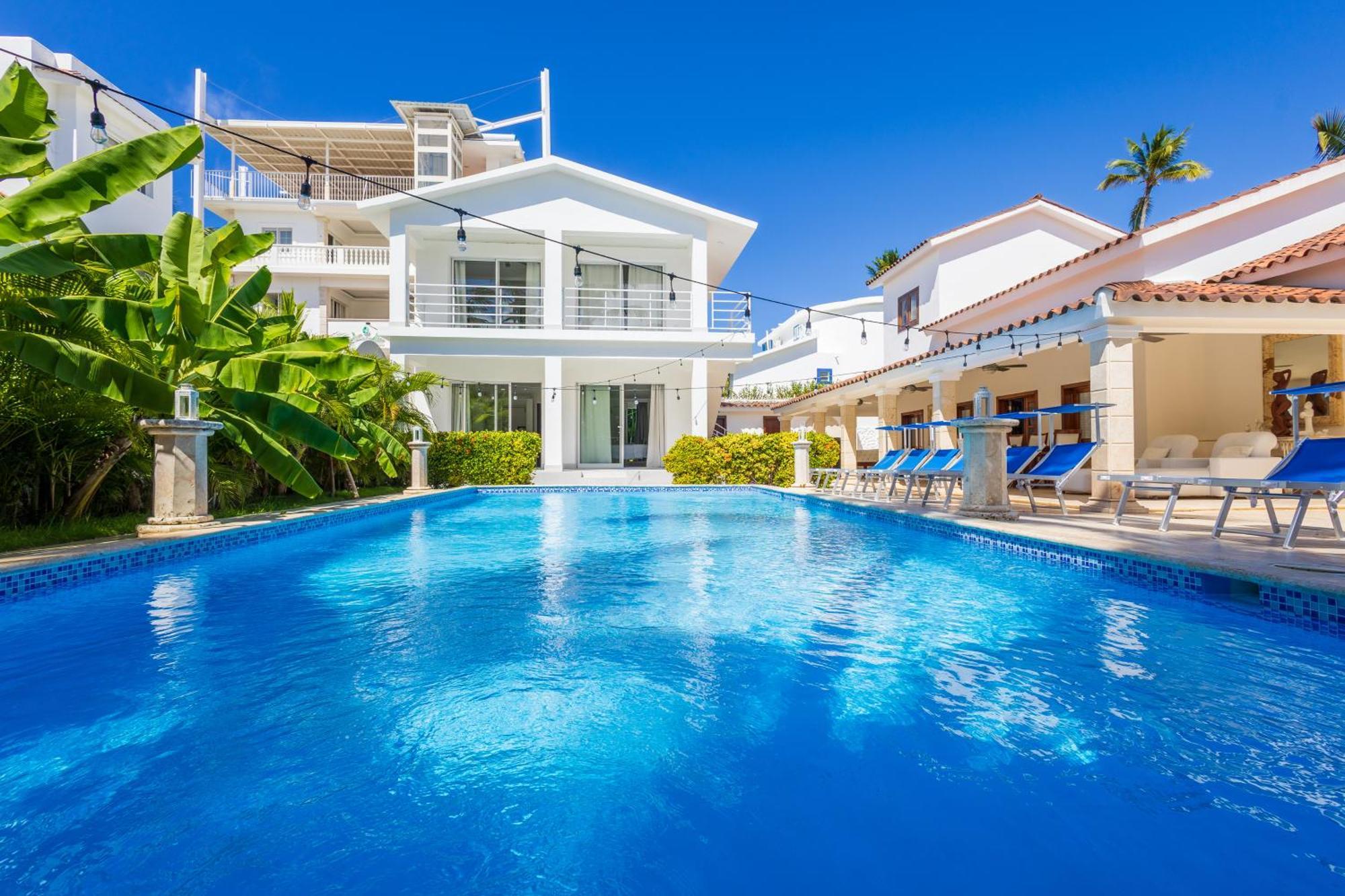 Huge 7-Bedroom Beach Villa With Private Pool - Los Corales Villas 蓬塔卡纳 外观 照片